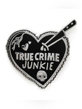 NEW “True Crime Junkie” Pin Cute Enamel Pink Heart Knife Design Silver Black